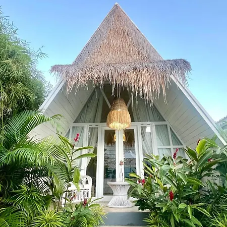 Rest, Play, Explore, Work, Transform At White Bali Piramidas - Monthly Stays