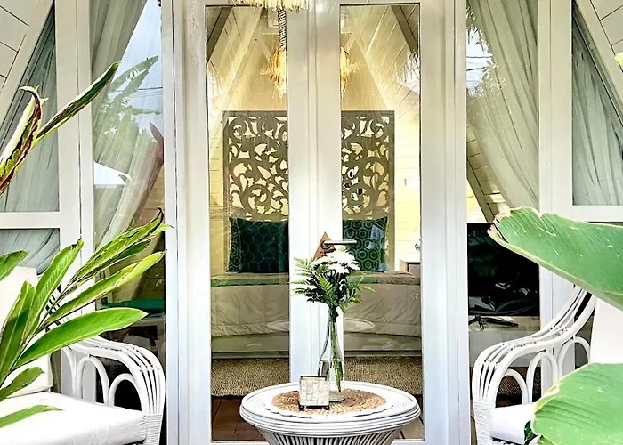 Rest, Play, Explore, Work, Transform At White Bali Piramidas - Monthly ベッド・アンド・ブレックファスト *