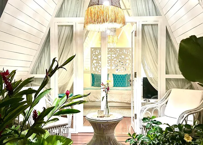 ベッド・アンド・ブレックファスト Rest, Play, Explore, Work, Transform At White Bali Piramidas - Monthly Kapal